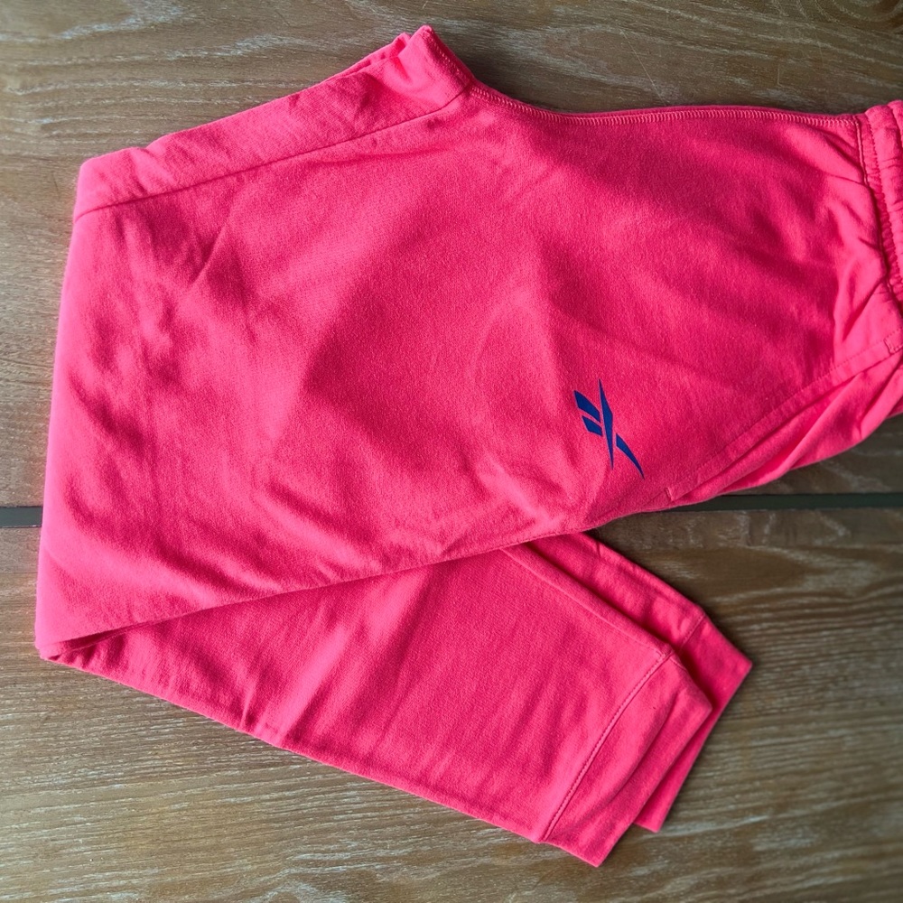 Reebok sweatpants size small